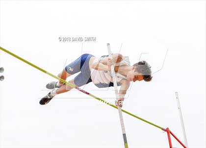 Thumbnail 1 in MSHSAA Class 5 Sectional (Pole Vault) photogallery.