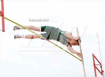 Thumbnail 3 in MSHSAA Class 5 Sectional (Pole Vault) photogallery.