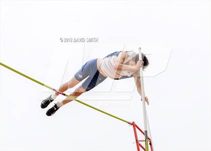 Thumbnail 1 in MSHSAA Class 5 Sectional (Pole Vault) photogallery.