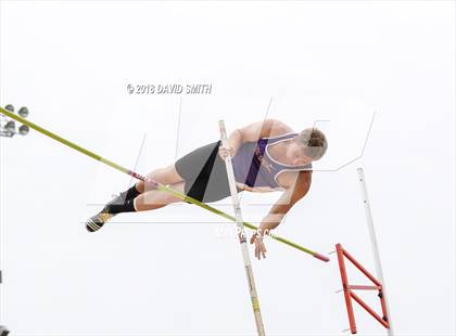Thumbnail 2 in MSHSAA Class 5 Sectional (Pole Vault) photogallery.