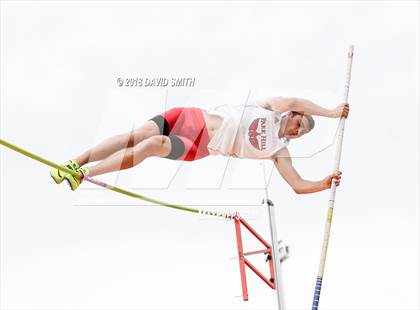 Thumbnail 2 in MSHSAA Class 5 Sectional (Pole Vault) photogallery.