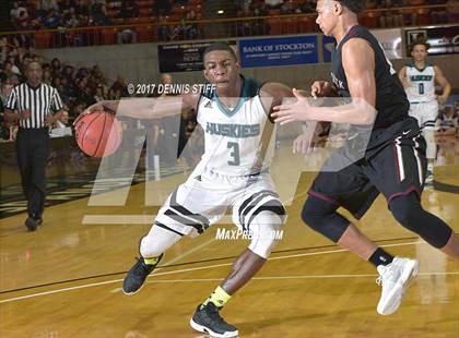 Thumbnail 3 in Sheldon vs. Woodcreek (CIF SJS D1 Final) photogallery.