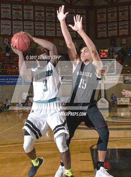 Thumbnail 1 in Sheldon vs. Woodcreek (CIF SJS D1 Final) photogallery.