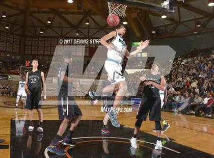 Thumbnail 1 in Sheldon vs. Woodcreek (CIF SJS D1 Final) photogallery.