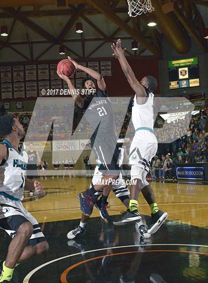 Thumbnail 1 in Sheldon vs. Woodcreek (CIF SJS D1 Final) photogallery.
