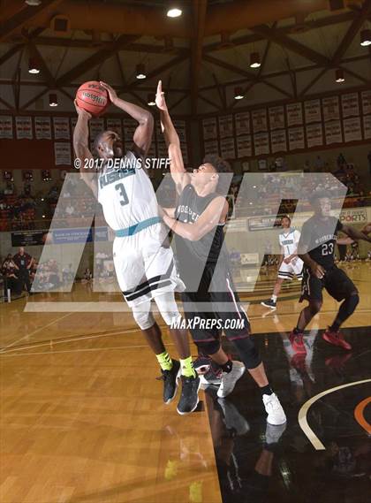 Thumbnail 1 in Sheldon vs. Woodcreek (CIF SJS D1 Final) photogallery.