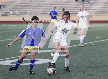 Thumbnail 3 in Austin vs. Alamo Heights (UIL 5A Quarterfinal) photogallery.