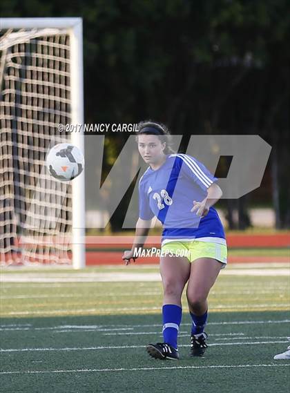Thumbnail 2 in Austin vs. Alamo Heights (UIL 5A Quarterfinal) photogallery.