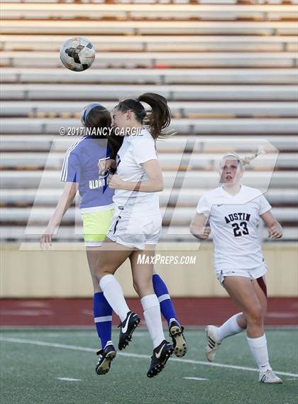 Thumbnail 3 in Austin vs. Alamo Heights (UIL 5A Quarterfinal) photogallery.