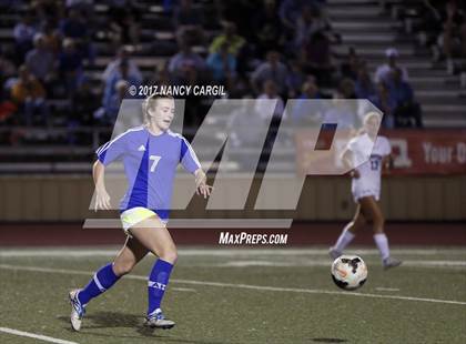 Thumbnail 2 in Austin vs. Alamo Heights (UIL 5A Quarterfinal) photogallery.