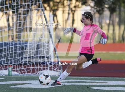Thumbnail 2 in Austin vs. Alamo Heights (UIL 5A Quarterfinal) photogallery.