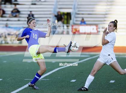 Thumbnail 3 in Austin vs. Alamo Heights (UIL 5A Quarterfinal) photogallery.