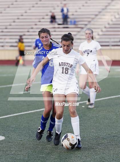 Thumbnail 1 in Austin vs. Alamo Heights (UIL 5A Quarterfinal) photogallery.