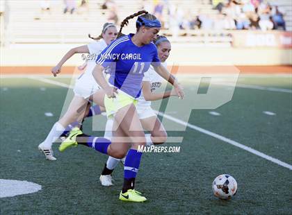 Thumbnail 1 in Austin vs. Alamo Heights (UIL 5A Quarterfinal) photogallery.