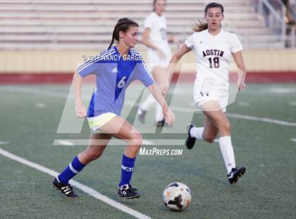 Thumbnail 1 in Austin vs. Alamo Heights (UIL 5A Quarterfinal) photogallery.