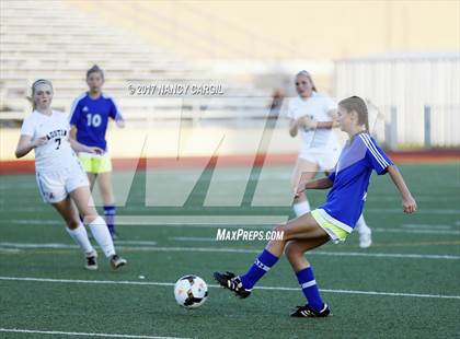 Thumbnail 1 in Austin vs. Alamo Heights (UIL 5A Quarterfinal) photogallery.