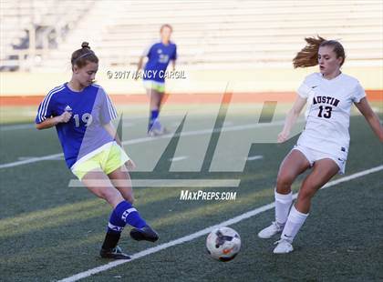 Thumbnail 3 in Austin vs. Alamo Heights (UIL 5A Quarterfinal) photogallery.