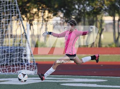 Thumbnail 1 in Austin vs. Alamo Heights (UIL 5A Quarterfinal) photogallery.