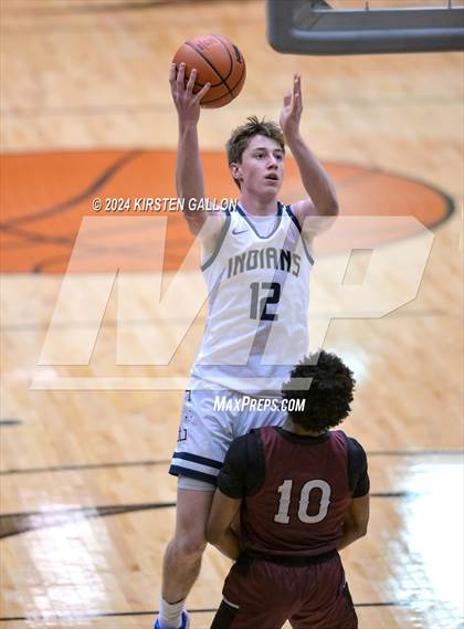 Thumbnail 3 in Lewisville vs. Keller (UIL Basketball 6A Area) photogallery.