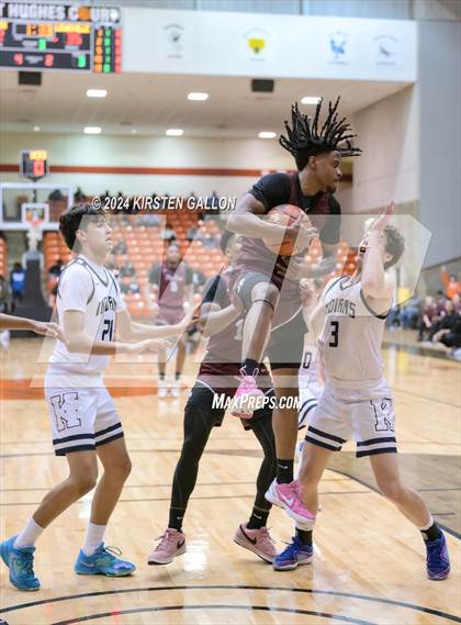 Thumbnail 3 in Lewisville vs. Keller (UIL Basketball 6A Area) photogallery.