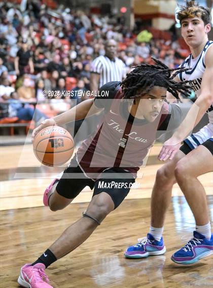 Thumbnail 3 in Lewisville vs. Keller (UIL Basketball 6A Area) photogallery.
