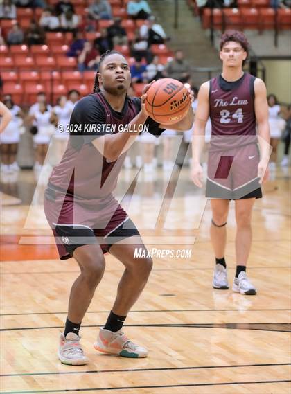 Thumbnail 3 in Lewisville vs. Keller (UIL Basketball 6A Area) photogallery.
