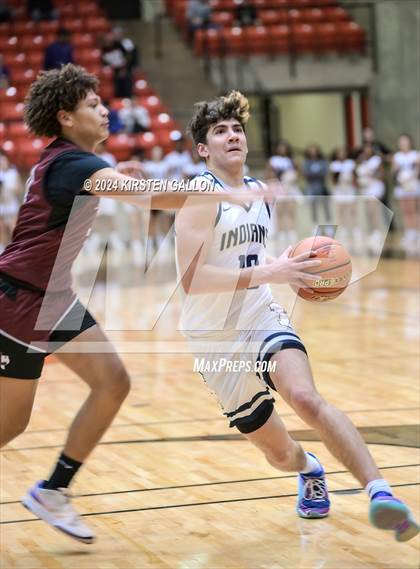 Thumbnail 2 in Lewisville vs. Keller (UIL Basketball 6A Area) photogallery.