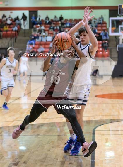 Thumbnail 3 in Lewisville vs. Keller (UIL Basketball 6A Area) photogallery.