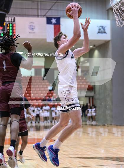 Thumbnail 3 in Lewisville vs. Keller (UIL Basketball 6A Area) photogallery.
