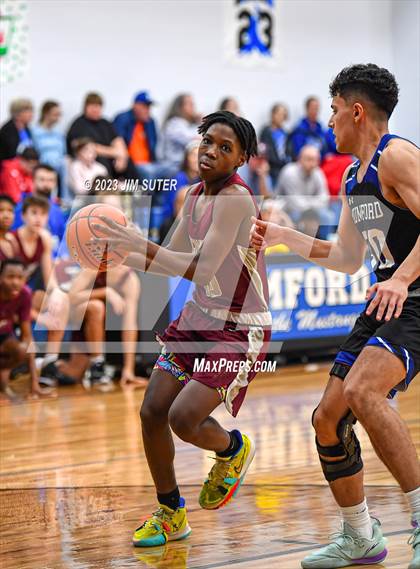 Thumbnail 3 in A&M Consolidated vs Mumford (Cotton Christmas Classic) photogallery.