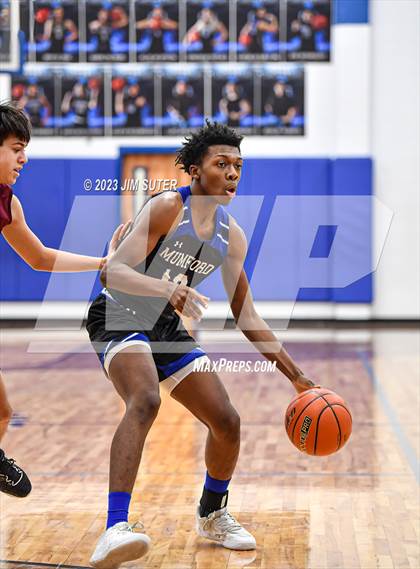 Thumbnail 1 in A&M Consolidated vs Mumford (Cotton Christmas Classic) photogallery.