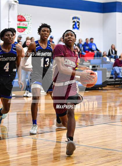 Thumbnail 2 in A&M Consolidated vs Mumford (Cotton Christmas Classic) photogallery.
