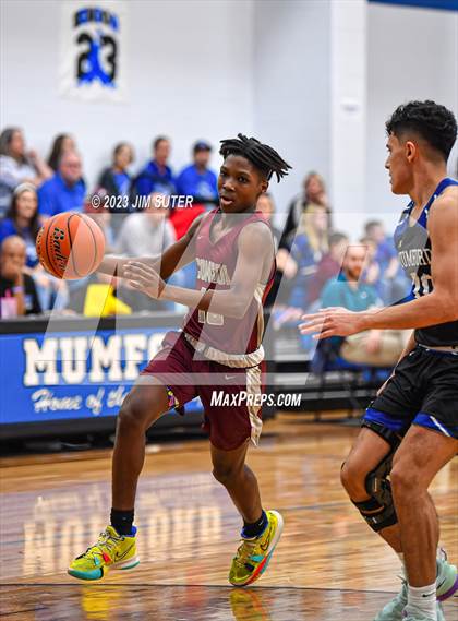 Thumbnail 1 in A&M Consolidated vs Mumford (Cotton Christmas Classic) photogallery.