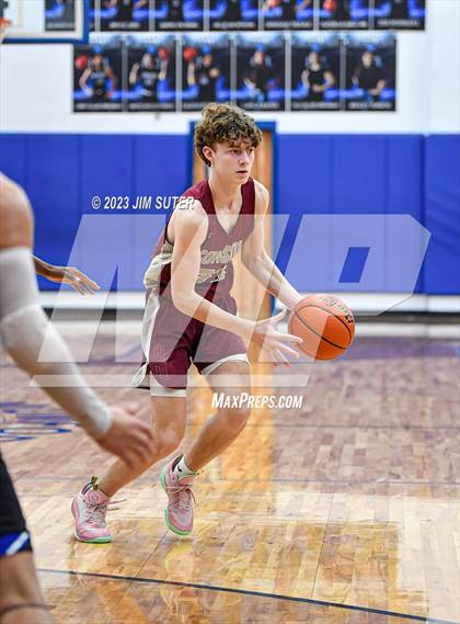 Thumbnail 3 in A&M Consolidated vs Mumford (Cotton Christmas Classic) photogallery.