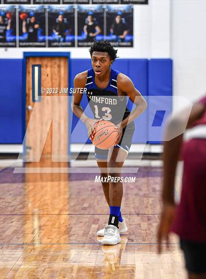 Thumbnail 3 in A&M Consolidated vs Mumford (Cotton Christmas Classic) photogallery.