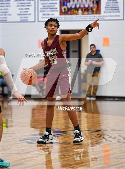 Thumbnail 2 in A&M Consolidated vs Mumford (Cotton Christmas Classic) photogallery.