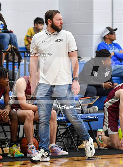 Thumbnail 3 in A&M Consolidated vs Mumford (Cotton Christmas Classic) photogallery.