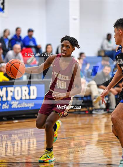 Thumbnail 3 in A&M Consolidated vs Mumford (Cotton Christmas Classic) photogallery.