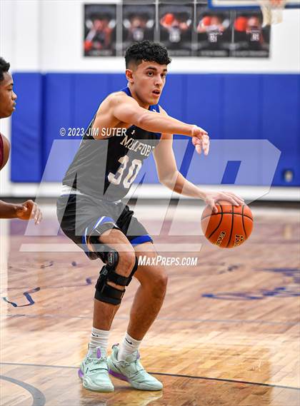 Thumbnail 1 in A&M Consolidated vs Mumford (Cotton Christmas Classic) photogallery.