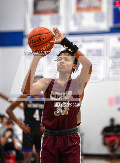 Thumbnail 2 in A&M Consolidated vs Mumford (Cotton Christmas Classic) photogallery.