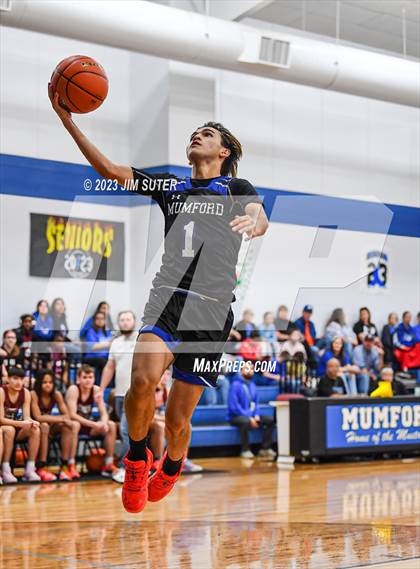 Thumbnail 2 in A&M Consolidated vs Mumford (Cotton Christmas Classic) photogallery.