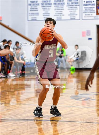 Thumbnail 3 in A&M Consolidated vs Mumford (Cotton Christmas Classic) photogallery.