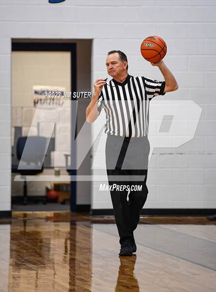 Thumbnail 1 in A&M Consolidated vs Mumford (Cotton Christmas Classic) photogallery.