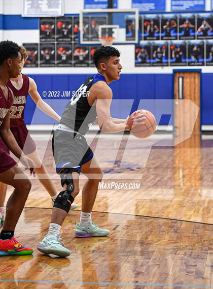 Thumbnail 3 in A&M Consolidated vs Mumford (Cotton Christmas Classic) photogallery.