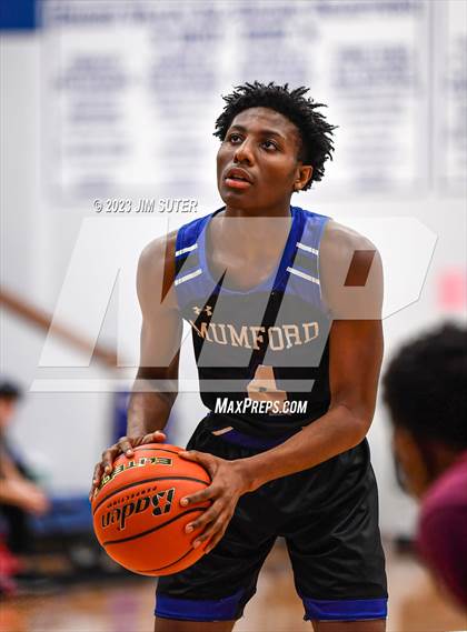 Thumbnail 3 in A&M Consolidated vs Mumford (Cotton Christmas Classic) photogallery.