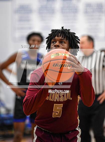 Thumbnail 1 in A&M Consolidated vs Mumford (Cotton Christmas Classic) photogallery.
