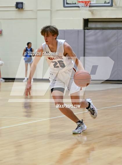Thumbnail 2 in Johnson vs Madison photogallery.