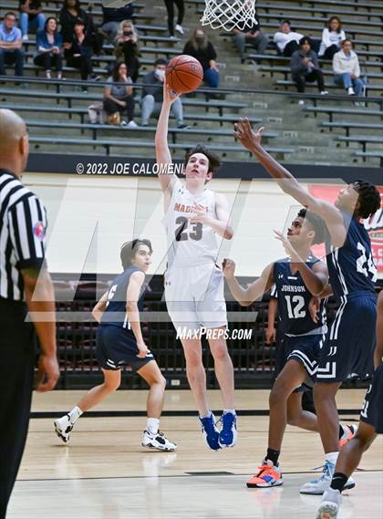 Thumbnail 3 in Johnson vs Madison photogallery.