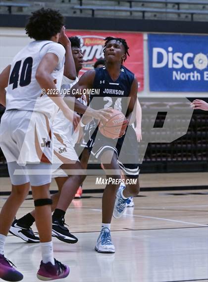 Thumbnail 2 in Johnson vs Madison photogallery.