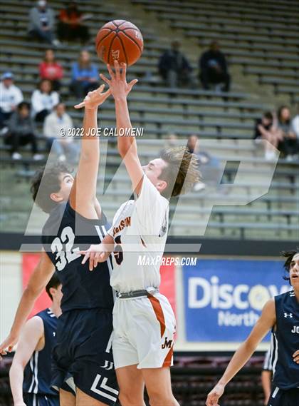 Thumbnail 3 in Johnson vs Madison photogallery.